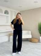 Kadın Modal Kumaş V Yaka Tişört Ve Bol Kesim Pantolon Ikili Takım resmi